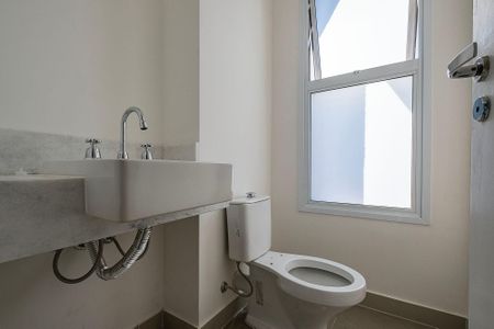 Lavabo de apartamento para alugar com 2 quartos, 91m² em Sumaré, São Paulo