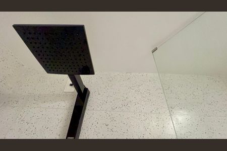 Studio para alugar com 25m², 1 quarto e sem vaga Studio para alugar com 25m², 1 quarto e sem vagaBanheiro