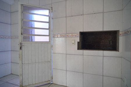 Casa à venda com 150m², 3 quartos e 2 vagasCozinha 