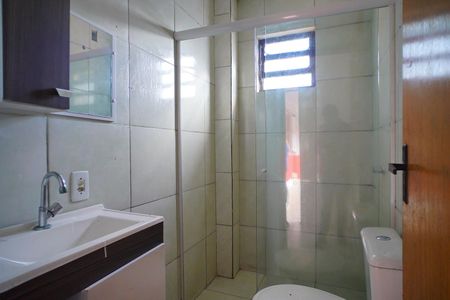 Casa à venda com 150m², 3 quartos e 2 vagasBanheiro 