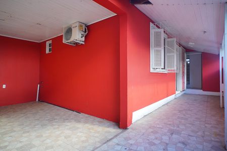 Casa à venda com 150m², 3 quartos e 2 vagasCorredor 