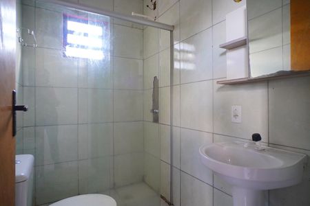Casa à venda com 150m², 3 quartos e 2 vagasBanheiro 