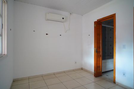 Casa à venda com 150m², 3 quartos e 2 vagasQuarto suíte 