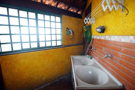 Apartamento à venda com 160m², 3 quartos e sem vagaÁrea de Serviço