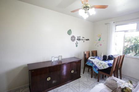 Sala de apartamento para alugar com 2 quartos, 50m² em Jacarepaguá, Rio de Janeiro