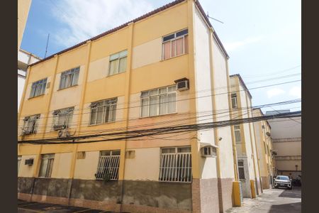 Apartamento à venda com 50m², 2 quartos e 1 vagaFachada do Bloco