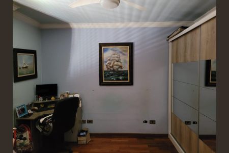 Casa à venda com 480m², 4 quartos e 2 vagas Casa à venda com 480m², 4 quartos e 2 vagasQuarto 1