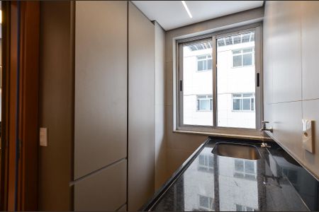 Apartamento à venda com 120m², 3 quartos e 2 vagas Apartamento à venda com 120m², 3 quartos e 2 vagasÁrea de Serviço