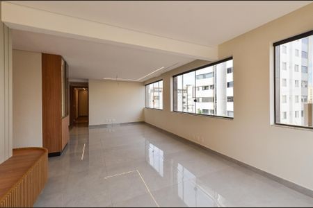 Apartamento à venda com 120m², 3 quartos e 2 vagas Apartamento à venda com 120m², 3 quartos e 2 vagasSala Ambientes