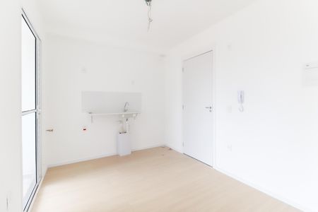 Sala - Cozinha de apartamento para alugar com 2 quartos, 28m² em Vila Santana, São Paulo