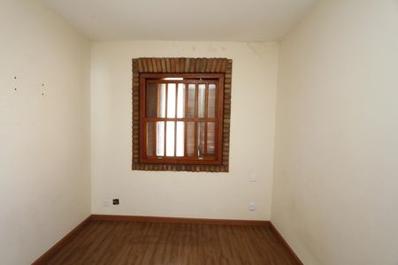 Casa para alugar com 390m², 5 quartos e 4 vagasSuíte 3