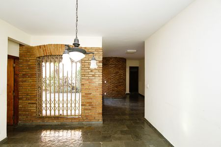 Casa para alugar com 390m², 5 quartos e 4 vagasCopa