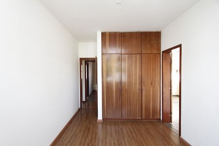 Casa para alugar com 390m², 5 quartos e 4 vagasQuarto 3
