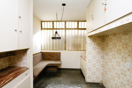 Casa para alugar com 390m², 5 quartos e 4 vagasÁrea de serviço