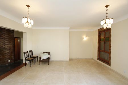 Casa para alugar com 390m², 5 quartos e 4 vagasSala 1