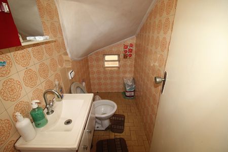 Casa à venda com 140m², 3 quartos e 2 vagasLavabo