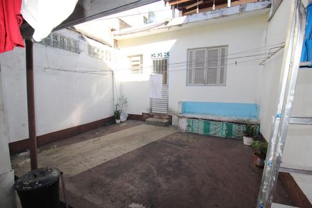 Casa à venda com 140m², 3 quartos e 2 vagasÁrea externa