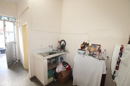 Casa à venda com 140m², 3 quartos e 2 vagasÁrea de Serviço