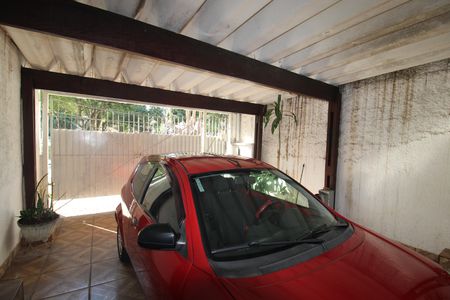 Casa à venda com 140m², 3 quartos e 2 vagasGaragem