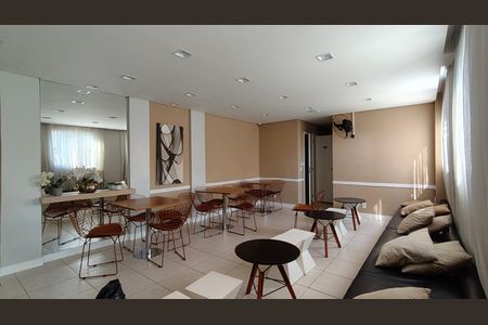 Apartamento à venda com 34m², 2 quartos e sem vaga