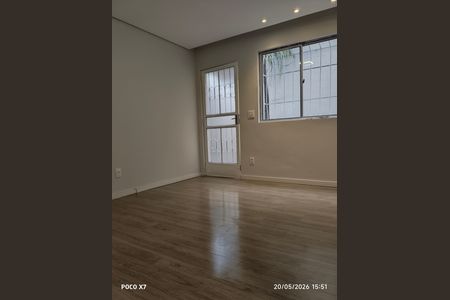Apartamento para alugar com 73m², 2 quartos e 1 vagaSala
