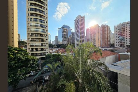 Apartamento à venda com 86m², 3 quartos e 1 vaga Apartamento à venda com 86m², 3 quartos e 1 vagaVista dos Quartos