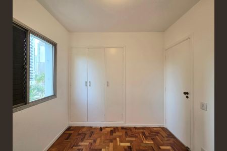 Apartamento à venda com 86m², 3 quartos e 1 vaga Apartamento à venda com 86m², 3 quartos e 1 vagaQuarto 2