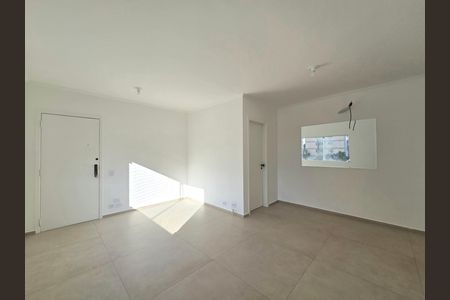 Apartamento à venda com 86m², 3 quartos e 1 vaga Apartamento à venda com 86m², 3 quartos e 1 vagaSala