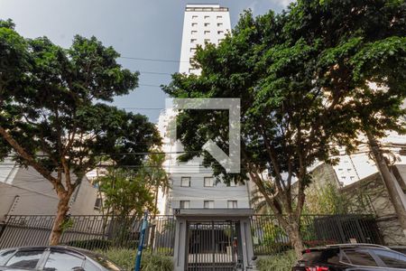Apartamento à venda com 86m², 3 quartos e 1 vaga Apartamento à venda com 86m², 3 quartos e 1 vagaFachada