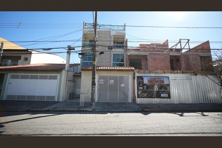 Fachada do Prédio de apartamento para alugar com 2 quartos, 75m² em Santa Maria, Santo André