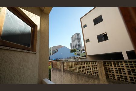 Apartamento para alugar com 75m², 2 quartos e 1 vagaSacada