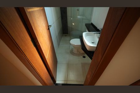 Apartamento para alugar com 75m², 2 quartos e 1 vagaBanheiro da Suíte