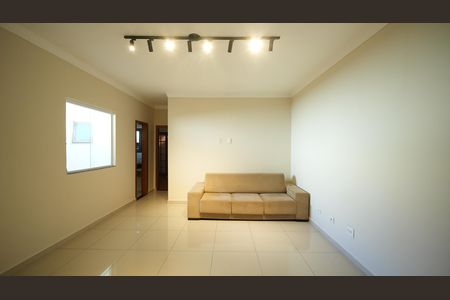 Sala de apartamento para alugar com 2 quartos, 75m² em Santa Maria, Santo André