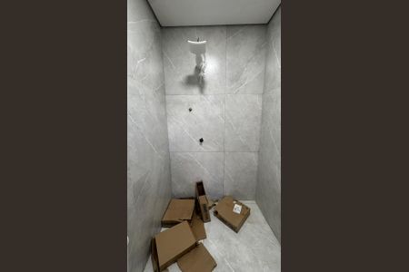 Casa à venda com 200m², 3 quartos e 2 vagasBanheiro 2