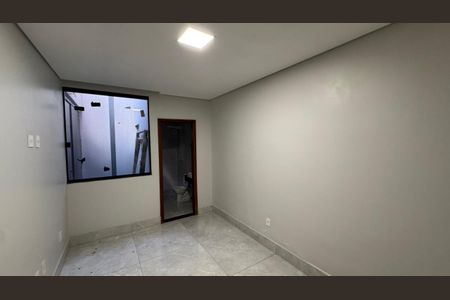 Casa à venda com 200m², 3 quartos e 2 vagasQuarto 2 