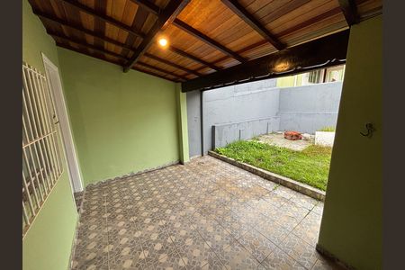 Casa para alugar com 150m², 2 quartos e 1 vaga Casa para alugar com 150m², 2 quartos e 1 vagaQuintal dos fundos