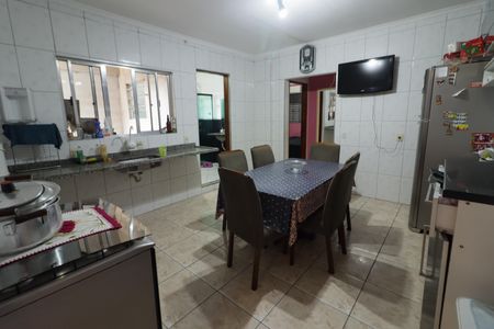 Casa para alugar com 216m², 2 quartos e 1 vagaCozinha