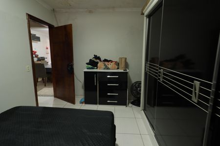 Quarto 1 de casa para alugar com 2 quartos, 216m² em Iapi, Osasco