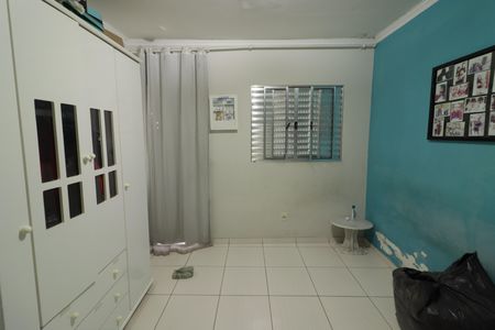 Casa para alugar com 216m², 2 quartos e 1 vagaQuarto 2