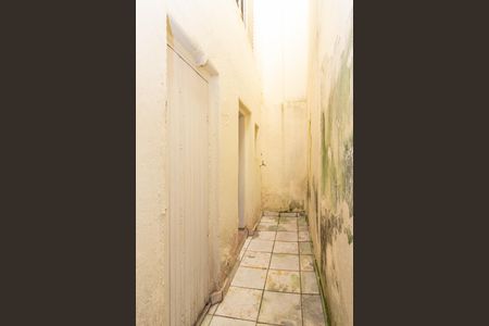 Casa à venda com 125m², 5 quartos e 1 vagaCorredor Externo