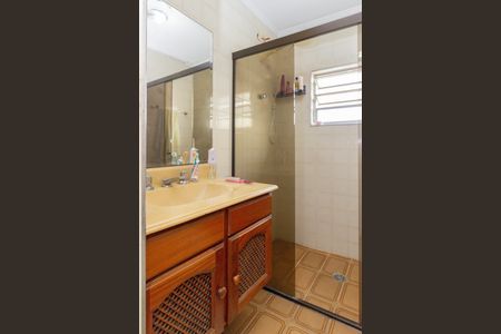 Casa à venda com 125m², 5 quartos e 1 vagaBanheiro 2