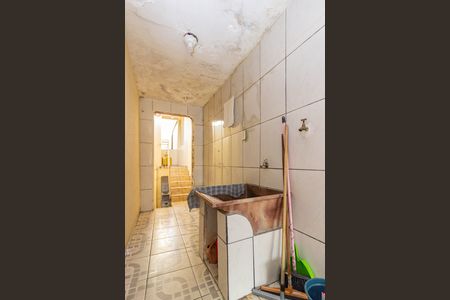 Casa à venda com 125m², 5 quartos e 1 vagaLavanderia e Acesso Casa 3