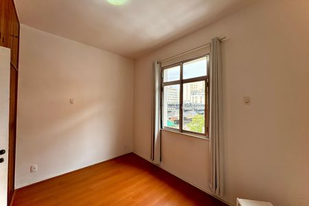 Apartamento para alugar com 85m², 2 quartos e sem vaga