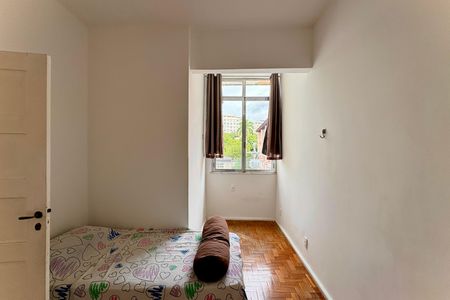 Apartamento para alugar com 85m², 2 quartos e sem vaga