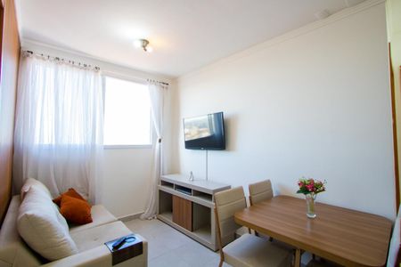 Sala de apartamento para alugar com 2 quartos, 34m² em Vila Palmares, São Caetano do Sul