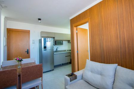 Sala de apartamento para alugar com 2 quartos, 34m² em Vila Palmares, São Caetano do Sul