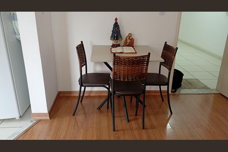 Apartamento para alugar com 2 quartos, 48m² em Santa Terezinha, Juiz de Fora
