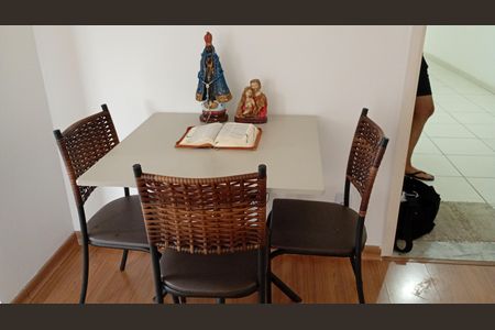 Apartamento para alugar com 2 quartos, 48m² em Santa Terezinha, Juiz de Fora