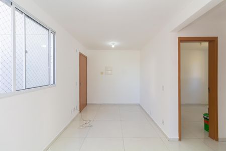 Apartamento para alugar com 45m², 2 quartos e 1 vaga Apartamento para alugar com 45m², 2 quartos e 1 vagaSala/Cozinha