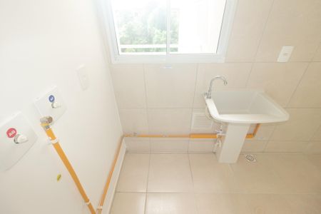 Apartamento para alugar com 43m², 2 quartos e 1 vaga Apartamento para alugar com 43m², 2 quartos e 1 vagaCozinha e Área de Serviço